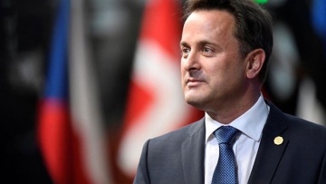 Λουξεμβούργο: Ο πρωθυπουργός εισήχθη στο νοσοκομείο με κορωνοϊό