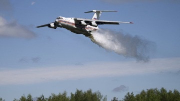 Μεγάλη φωτιά στο Σέιχ Σου: Βελτιώνεται η εικόνα της πυρκαγιάς - «Σηκώθηκε» το Beriev-200 για την κατάσβεση 