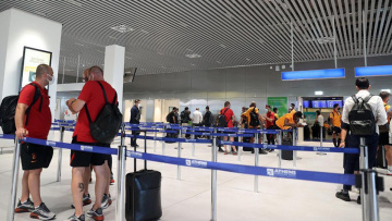 Γαλατάσαραϊ: Οι Τούρκοι προκάλεσαν ένταση, αρνήθηκαν τα rapid test και γύρισαν άρον άρον στην Κωνσταντινούπολη