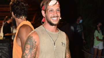 Ηλίας Μπόγδανος: Αισιόδοξος και χαμογελαστός στην καραντίνα – Φωτογραφία