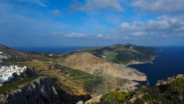 Φολέγανδρος: «Υπάρχουν πολλές μαρτυρίες και η αλήθεια θα μαθευτεί πολύ γρήγορα», λέει η μητέρα της 26χρονης