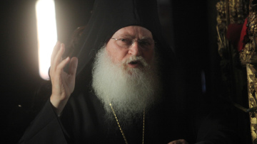 Γέροντας Εφραίμ: Βγήκε από το νοσοκομείο μετά από 1,5 μήνα «μάχης» με τον κορωνοϊό