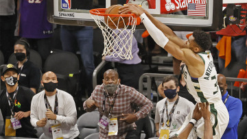 Γιάννης Αντετοκούνμπο: Φιλόπονος στο σώμα, φιλόσοφος στην ψυχή