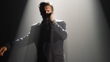 Πάνος Κιάμος: «Ξεσήκωσε» το κοινό του στην πρώτη του εμφάνιση στο Posidonio Music Hall (Φωτογραφίες)