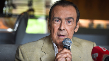 Στα τουρκικά ΜΜΕ ο θάνατος του Βοσκόπουλου: «Έφυγε ο θρυλικός Έλληνας τραγουδιστής»