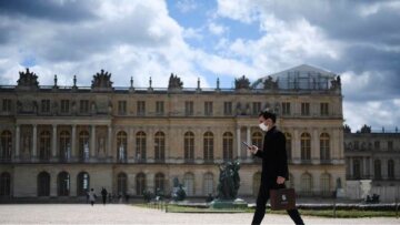 Κορωνοϊός - Γαλλία: Τέλος στην υποχρεωτική χρήση μάσκας για όσους διαθέτουν υγειονομικό πιστοποιητικό