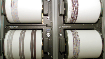 Κουνήθηκε ξανά τα ξημερώματα η Θήβα με 4,3 Ρίχτερ και άλλες τέσσερις δονήσεις σε δυο ώρες 