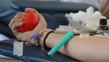 «Πρωταθλήτριες» οι γυναίκες στο κάλεσμα για εθελοντική αιμοδοσία την περίοδο της καραντίνας