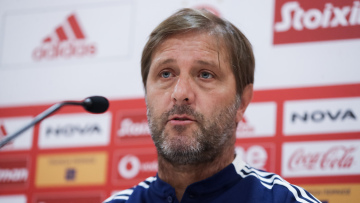 Μαρτίνς: «Είμαστε Ολυμπιακός, πάμε για τη νίκη στο Μπακού»