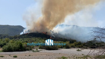 Μεγάλη φωτιά στην Αιτωλοακαρνανία: Εκκενώθηκαν οι οικισμοί Παραδείσι και Περπάτη