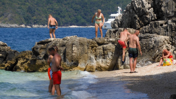 Καιρός: Ο πιο θερμός Ιούλιος της δεκαετίας φέτος για τα νησιά του Αιγαίου - Χάρτης του meteo