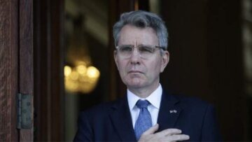 Τζέφρι Πάιατ: Μεγάλο «ευχαριστώ» στους Έλληνες πυροσβέστες