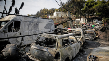 ΝΔ: Τα 13 fake news του ΣΥΡΙΖΑ για τα έργα ανασυγκρότησης στο Μάτι, τα οποία καταψηφίζει