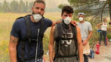 Στη μάχη με τις φλόγες στη βόρεια Εύβοια και ο Νίκος Παππάς
