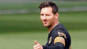 Λιονέλ Μέσι: Η φωτογραφία με τη σύζυγό του στο αεροσκάφος για Παρίσι