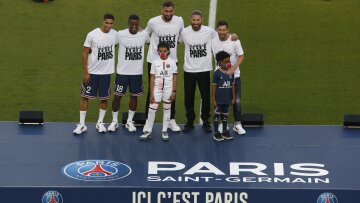 Παρί Σεν-Ζερμέν: Αποθεώθηκαν Μέσι και Ράμος, αποδοκιμάστηκε ο Εμπαπέ