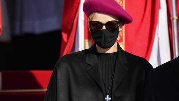 Τι τρέχει με την πριγκίπισσα Σαρλίν του Μονακό; Το «μυστήριο» της τετράωρης επέμβασης υπό γενική αναισθησία