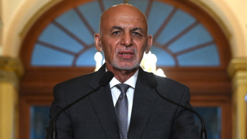 Χάος στο Αφγανιστάν - Άσραφ Γάνι: Έφυγα από την Καμπούλ για να αποτρέψω την αιματοχυσία, δεν πήρα χρήματα