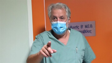 Κορωνοϊός - Καπραβέλος: Θα πληρώσουμε ακριβά τη μη συμμόρφωση στις υγειονομικές υποδείξεις