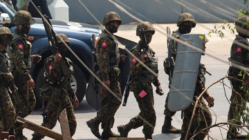 Πραξικόπημα στη Μιανμάρ: Πάνω από 1.000 πολίτες σκοτώθηκαν σε έξι μήνες από τις δυνάμεις ασφαλείας 