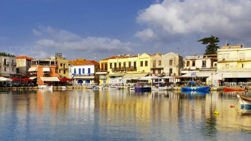 Κορωνοϊός: «Μίνι» lockdown και στο Ρέθυμνο - Παράταση σε Ηράκλειο και Χανιά - Αυξάνονται οι διασωληνωμένοι 18-39 ετών