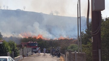 Φωτιά στην περιοχή Παραδείσι στην Κω