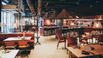 Εστίαση: Τα νέα μέτρα για τους ανεμβολίαστους