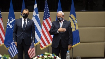 Παναγιωτόπουλος σε Μενέντεζ: Η αμυντική συνεργασία ΗΠΑ-Ελλάδας επεκτείνεται συνεχώς