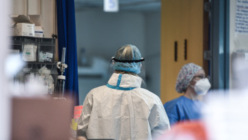 Κυβέρνηση: Σε αναστολή από 1η Σεπτεμβρίου οι ανεμβολίαστοι υγειονομικοί