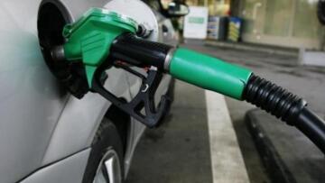 Επιτροπή Ανταγωνισμού: Αιφνίδιοι έλεγχοι σε επιχειρήσεις διύλισης και πώλησης καυσίμων