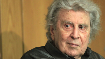 Γερμανικά ΜΜΕ για Μίκη Θεοδωράκη: «Για τους Έλληνες ήταν η φωνή του λαού»