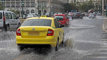 Καιρός: Έρχεται νέα κακοκαιρία από τα βορειοδυτικά - Κίνδυνος για πλημμύρες