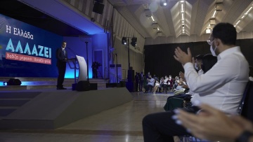 Οι αντιδράσεις των κομμάτων για την ομιλία Μητσοτάκη στη ΔΕΘ