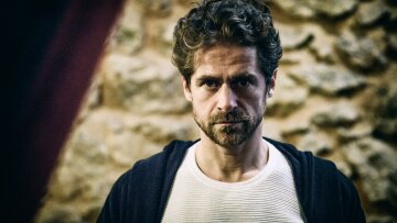 Δημήτρης Λάλος - Σασμός: Με ιντριγκάρουν οι ρόλοι που έχουν ένα δίπολο, όπως ο Μαθιός