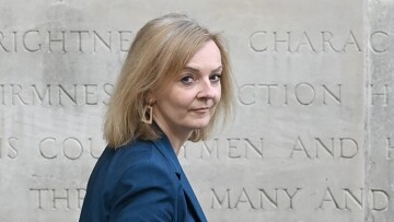 AUKUS: Το Λονδίνο υπερασπίζεται τη συμμετοχή του και προκρίνει το σύνθημα της «Παγκόσμιας Βρετανίας»