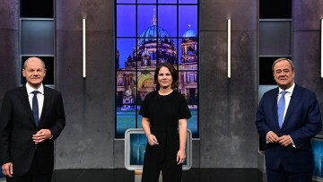 Γερμανία: Αντίστροφη μέτρηση για τις εκλογές - «Αδύναμος κρίκος» ο εκλεκτός της Μέρκελ, Λάσετ - Φαβορί ο Όλαφ Σολτς