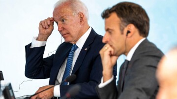 AUKUS: Αντίστροφη μέτρηση για το τηλεφώνημα Μπάιντεν-Μακρόν