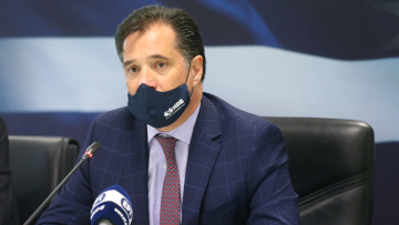 Γεωργιάδης για ακρίβεια: Να μην φοβάται ο καταναλωτής, μπορεί να δει αυξήσεις, αλλά θα πληρώνει λιγότερους φόρους