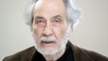 Κώστας Αρζόγλου: Δεν μπαίνω στη θάλασσα, η Έλλη Λαμπέτη μου είχε ανακοινώσει τον πνιγμό της μητέρας μου