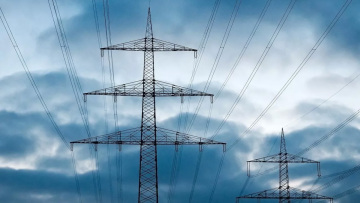 Το ΥΠΕΝ απαντά για τη ΔΕΗ: Γιατί προχωρήσαμε σε αύξηση κεφαλαίου – Συνειδητή επιλογή η διάθεση του 17%