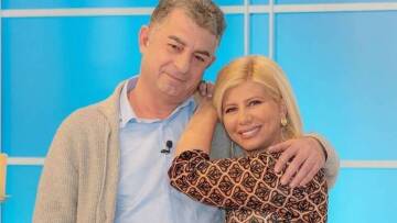Η συγκίνηση της Ζήνας Κουτσελίνη για τον Γιώργο Καραϊβάζ: Είναι σαν να έφυγα και εγώ