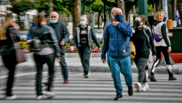 Ανησυχία για ταυτόχρονη εξάπλωση γρίπης και κορωνοϊού - Η αντοχή του ΕΣΥ