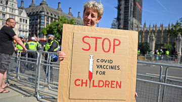  Το YouTube απαγορεύει την παραπληροφόρηση για τα εμβόλια και θα αφαιρέσει βίντεο