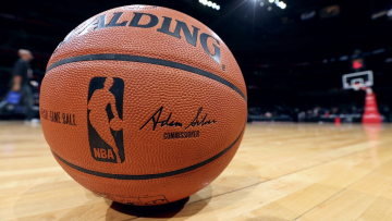 Κορωνοϊός - NBA: Αυστηρό το πρωτόκολλο για τους μη εμβολιασμένους παίκτες