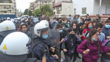 Εισαγγελική παρέμβαση για τα άγρια επεισόδια στo ΕΠΑΛ Σταυρούπολης - Τρεις συλλήψεις, δύο τραυματίες 