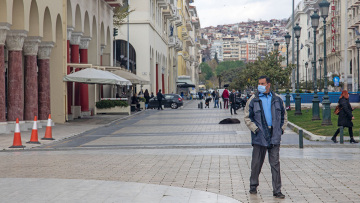 Πέρασαν  στην «κόκκινη ζώνη» Θεσσαλονίκη, Χαλκιδική, Κιλκίς και Λάρισα - Τι μέτρα θα ληφθούν