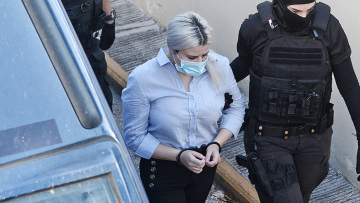 Έφη Κακαράντζουλα: Ο κυνισμός της μετά την επίθεση και η πρώτη φορά που αντίκρισε την Ιωάννα στο δικαστήριο