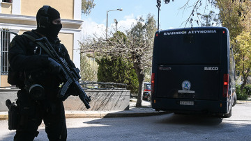 Σύλληψη τρομοκράτη του ISIS στην Αθήνα: Ξύρισε τα γένια, πέταξε τις στολές, δούλευε φασόν κι έψαχνε τρόπο να φύγει για την κεντρική Ευρώπη