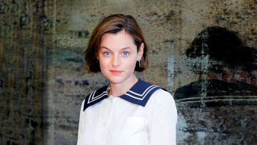 Τι ετοιμάζει η ανερχόμενη Έμα Κόριν 