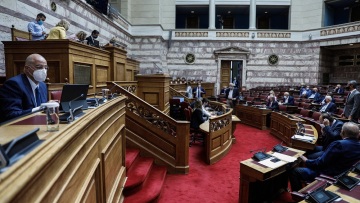 Βουλή: Με ένταση ξεκίνησε η συζήτηση της αμυντικής συμφωνίας Ελλάδας – Γαλλίας – Δείτε live